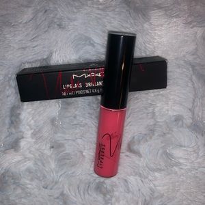 MAC LE Viva Glam lip glass